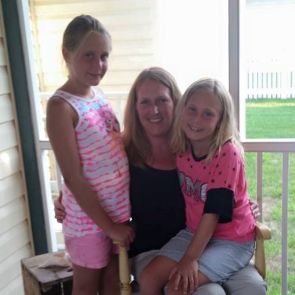 Meet your Posher, Marcy - Picture 1 of 2